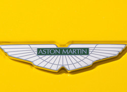 Aston martin dbs