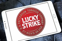 Lucky strike cigarettes